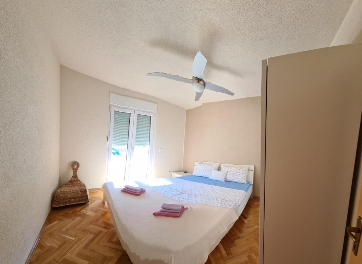 Apartments Naomi And Marsel Trogir Zewnętrze zdjęcie
