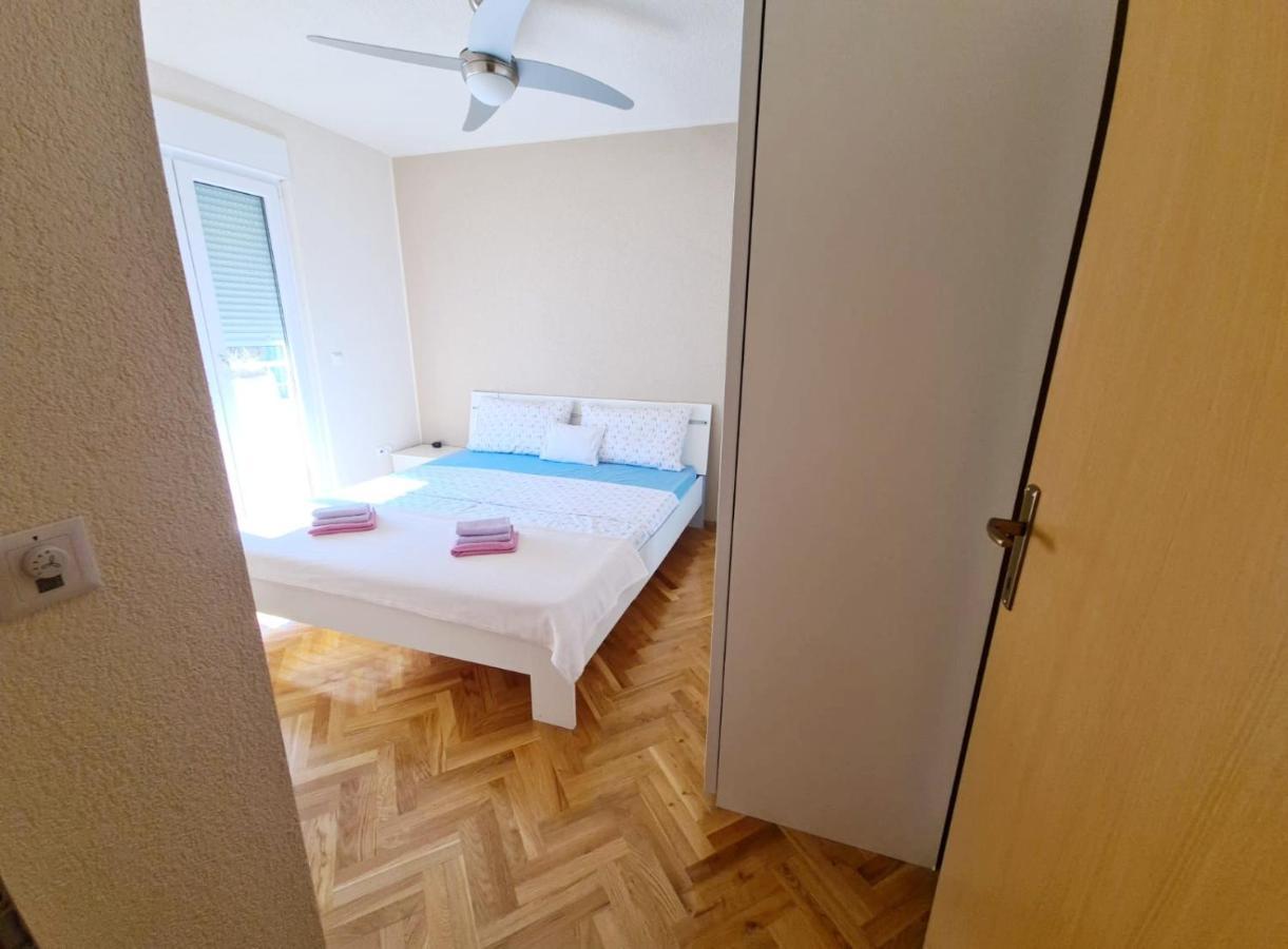 Apartments Naomi And Marsel Trogir Zewnętrze zdjęcie